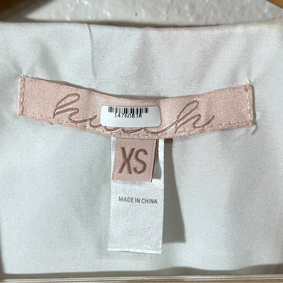 Anthropologie HUTCH wrap dress white floral dress size XS - Picture 9 of 14